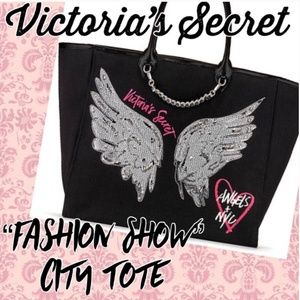 Victoria’s Secret Fashion Show Travel Bundle